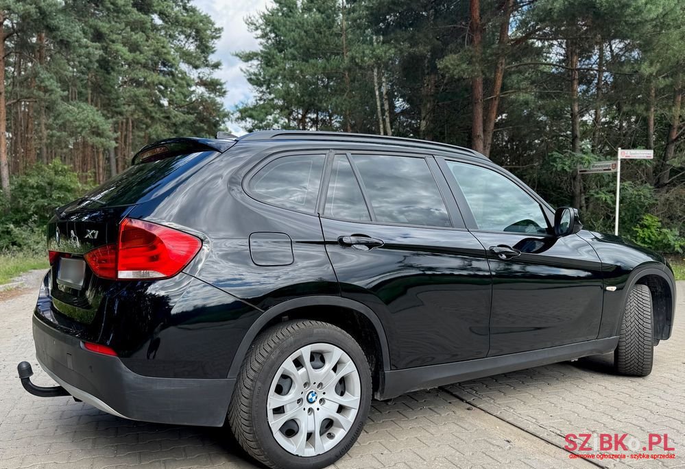 2011' BMW X1 Sdrive18D Xline photo #3