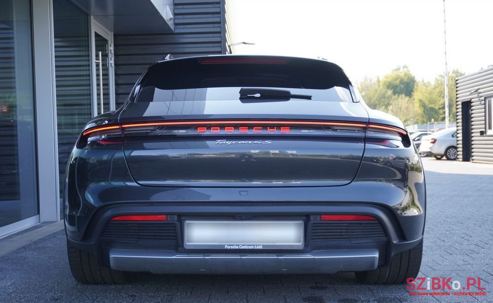 2024' Porsche Taycan photo #5