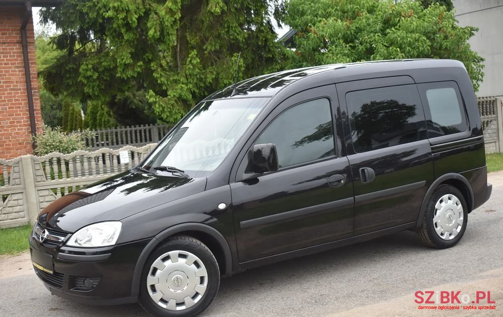 2009' Opel Combo photo #4