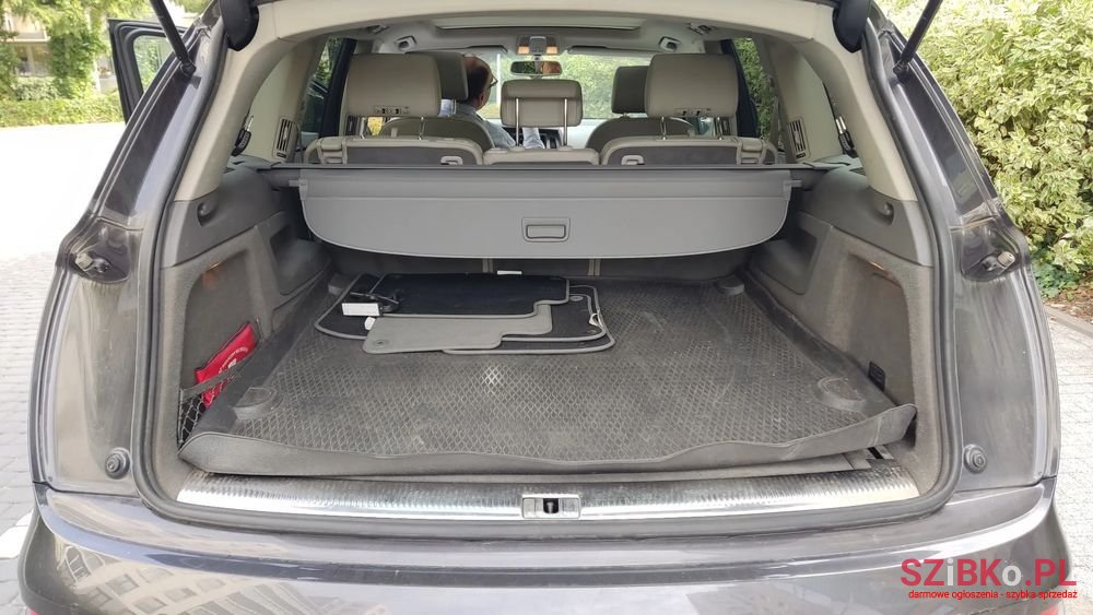 2008' Audi Q7 photo #5