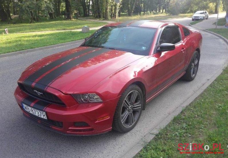 2013' Ford Mustang photo #1