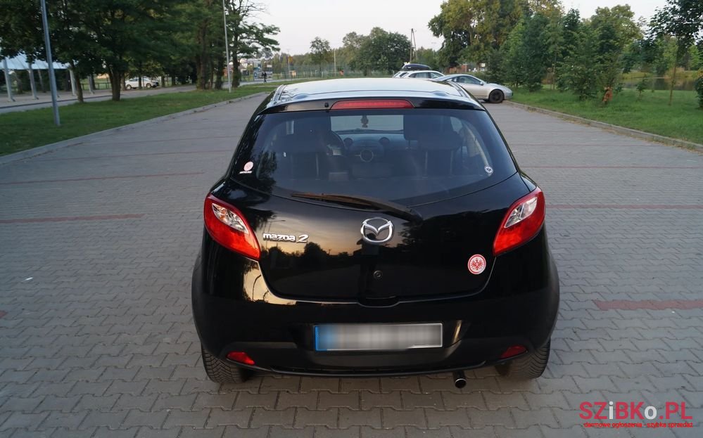 2009' Mazda 2 1.3 Comfort photo #4