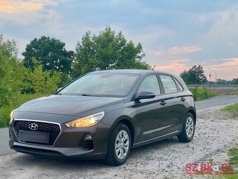 2017' Hyundai i30 1.4 Classic + photo #3