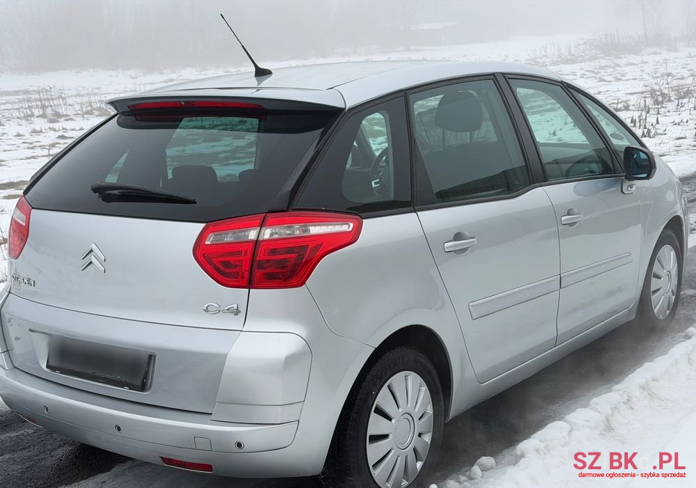 2007' Citroen C4 Picasso photo #5