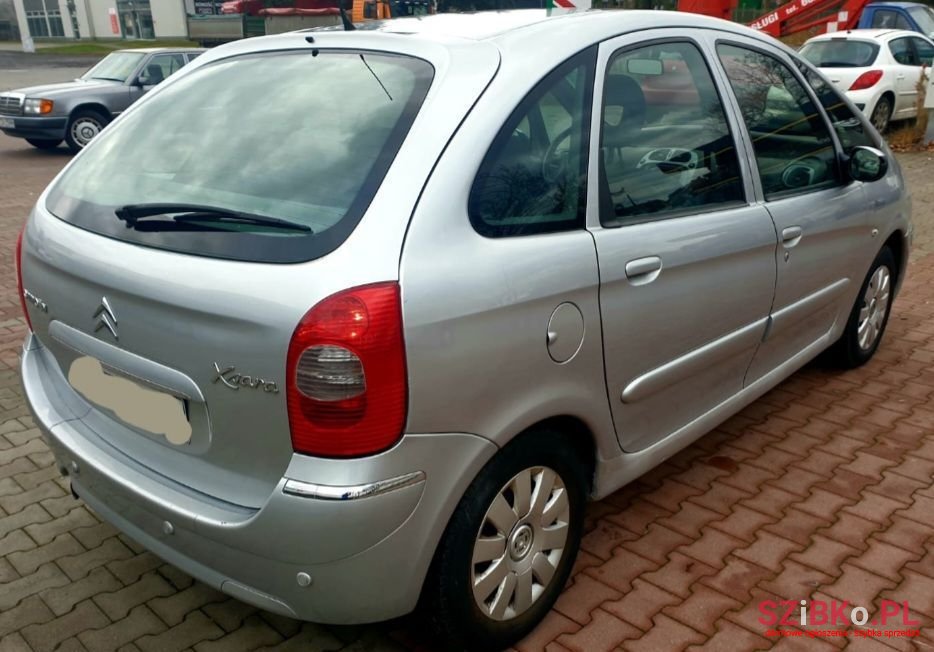 2005' Citroen Xsara Picasso photo #4