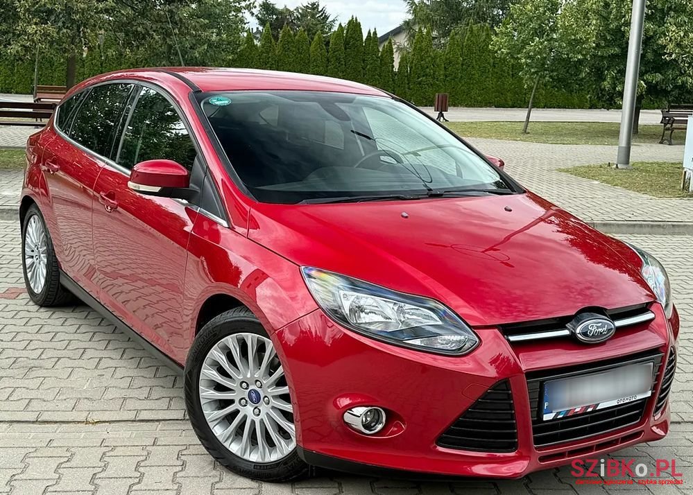 2011' Ford Focus 1.6 Ecoboost photo #2