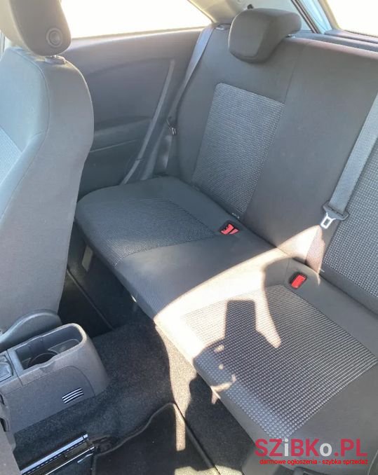 2011' Opel Corsa photo #6