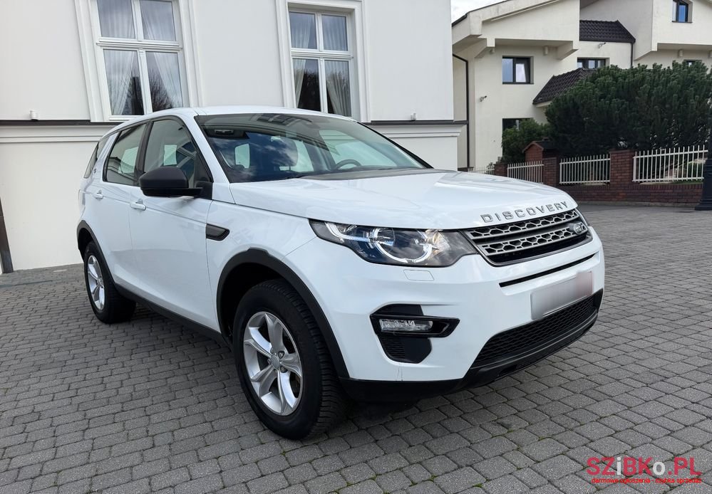 2017' Land Rover Discovery Sport photo #6
