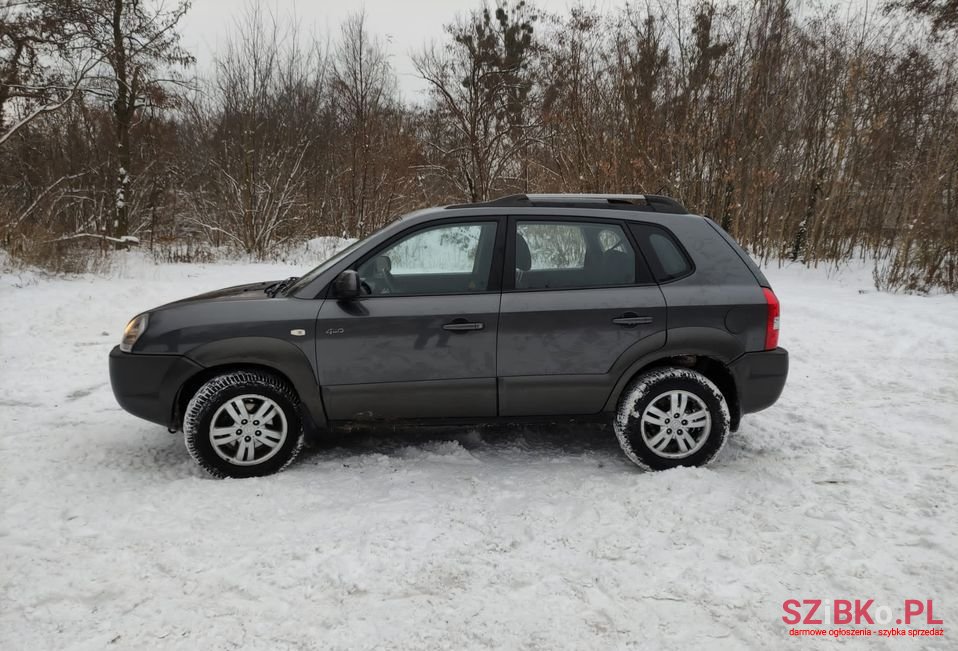 2008' Hyundai Tucson photo #2