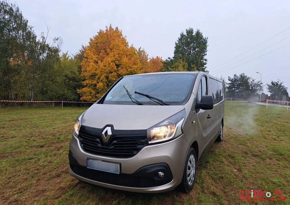 2017' Renault Trafic photo #1