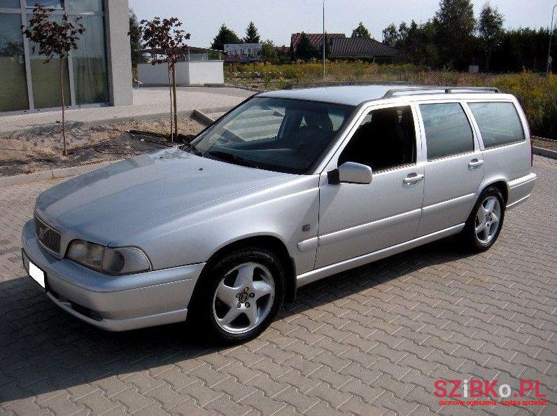 1998' Volvo V70 photo #1