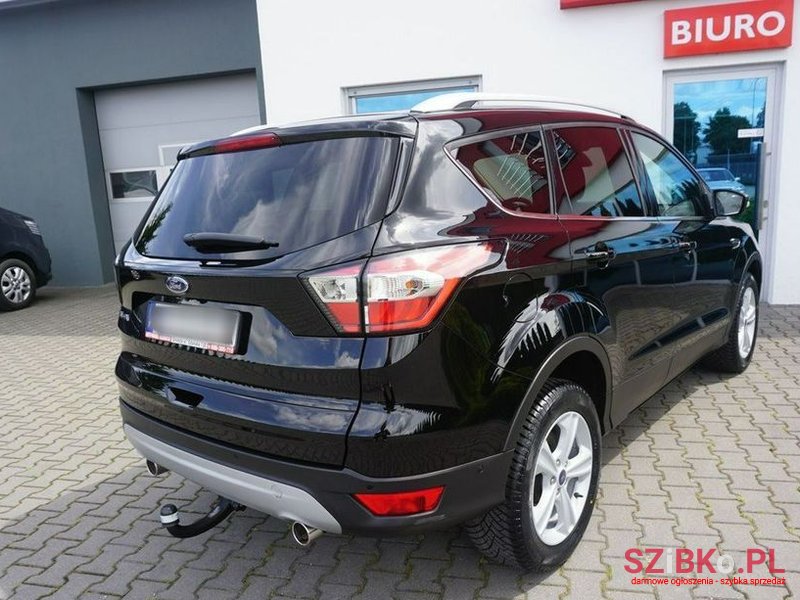 2017' Ford Kuga photo #3