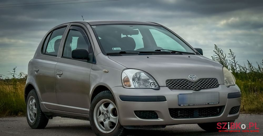 2004' Toyota Yaris 1.0 Base photo #1