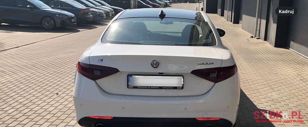 2021' Alfa Romeo Giulia photo #4