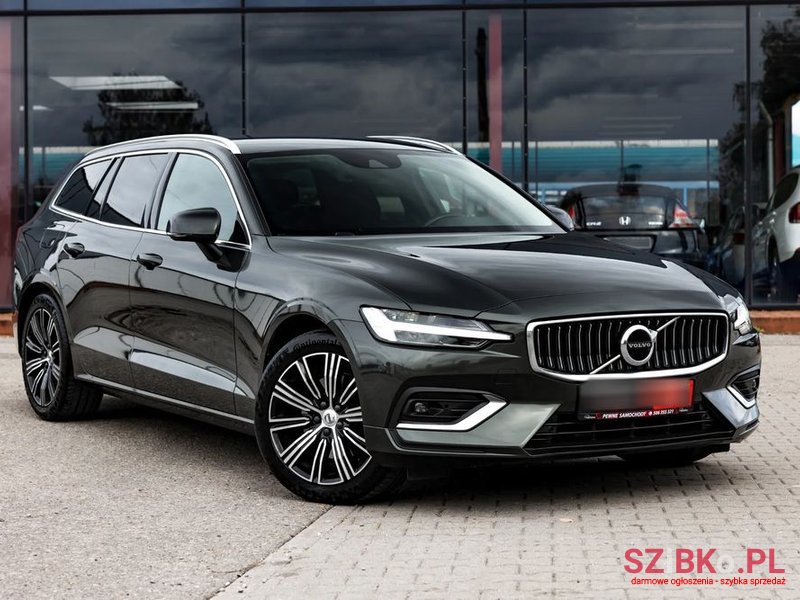 2020' Volvo V60 D4 Geartronic Inscription photo #5