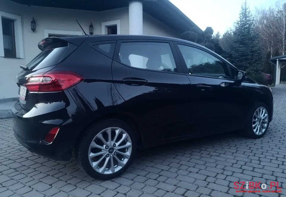 2017' Ford Fiesta photo #4