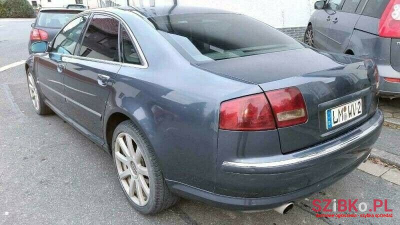 2005' Audi A8 photo #4
