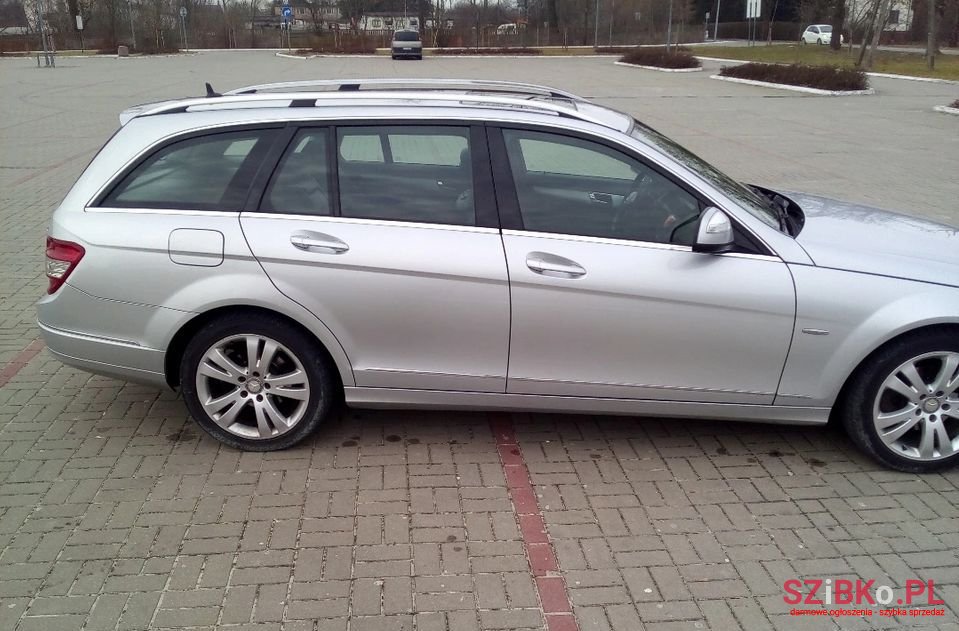 2008' Mercedes-Benz Klasa C photo #6