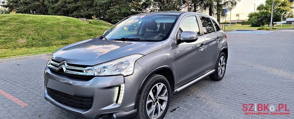 2013' Citroen C4 Aircross photo #1