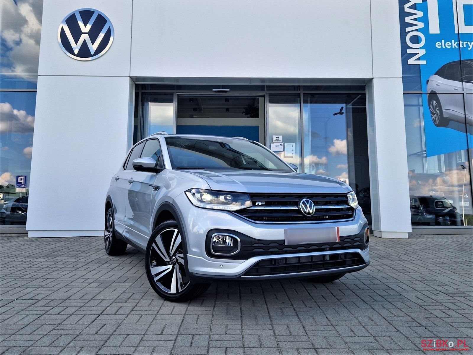 2023' Volkswagen T-Cross photo #3