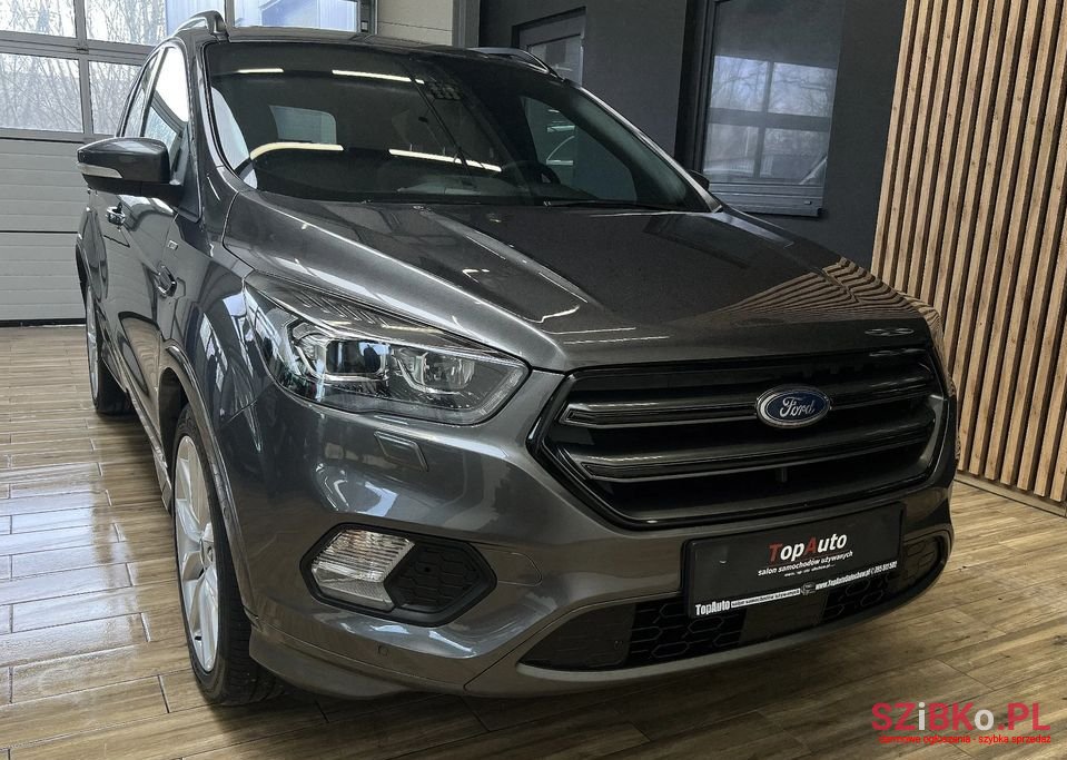 2017' Ford Kuga photo #3