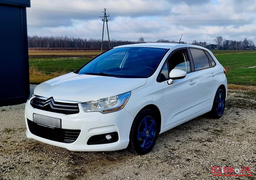 2012' Citroen C4 Vti 95 Attraction photo #2