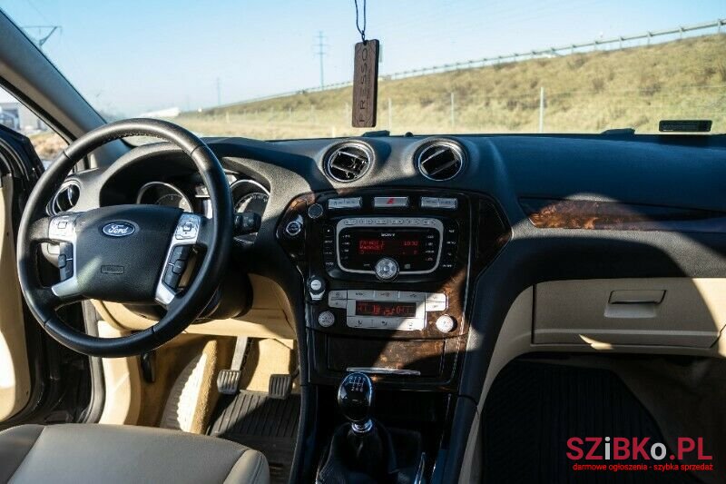 2008' Ford Mondeo photo #5