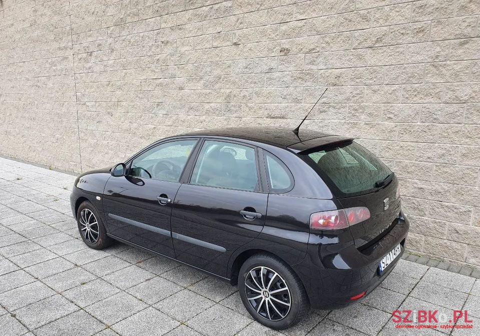 2008' SEAT Ibiza photo #3