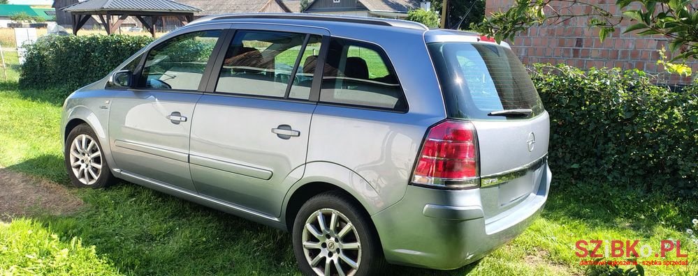 2006' Opel Zafira 1.8 Cosmo photo #2