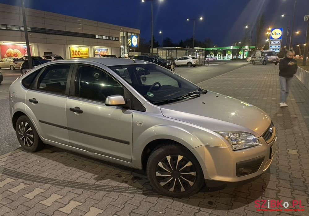 2007' Ford Focus 1.6 Trend photo #4