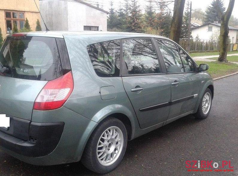 2004' Renault Scenic photo #2