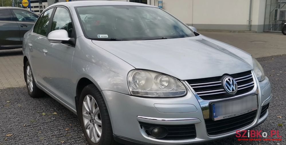 2007' Volkswagen Jetta photo #1