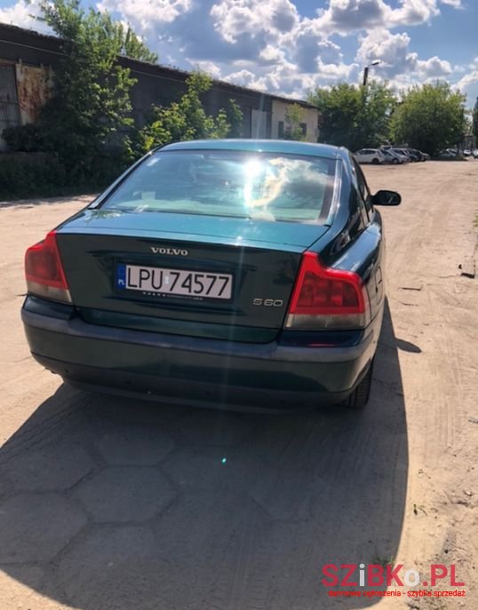 2001' Volvo S60 photo #3