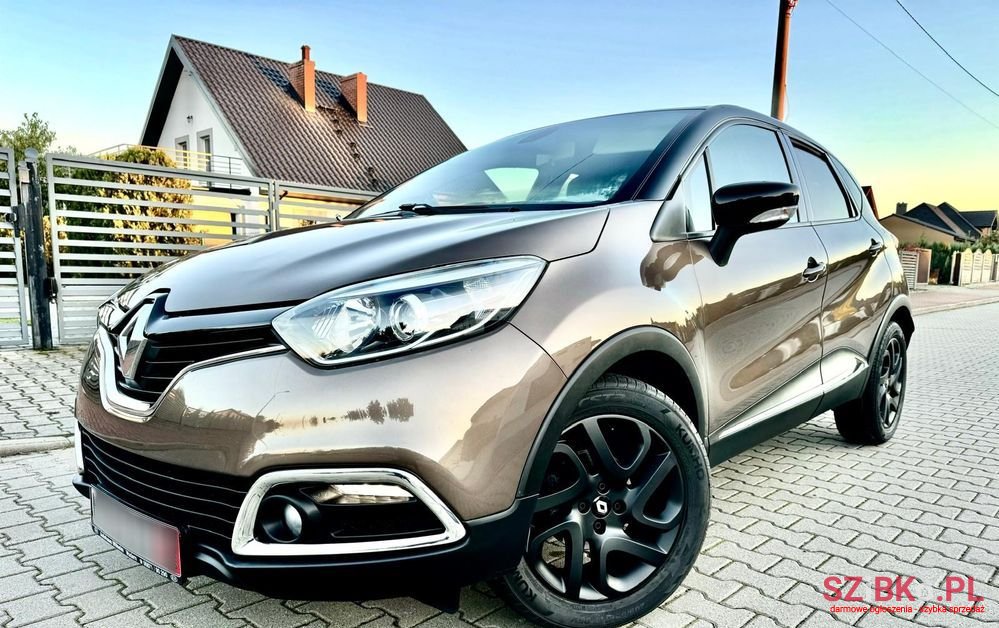 2015' Renault Captur photo #1