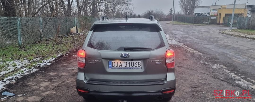 2014' Subaru Forester photo #2