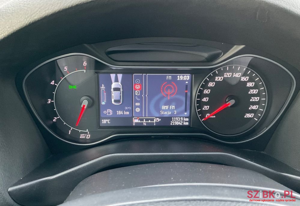 2014' Ford Mondeo 2.0 Tdci Titanium photo #3