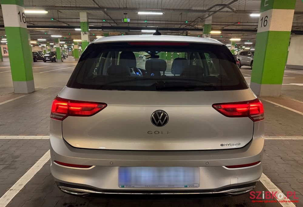 2022' Volkswagen Golf photo #5