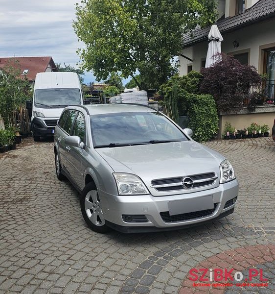 2004' Opel Vectra 2.2 Comfort photo #1