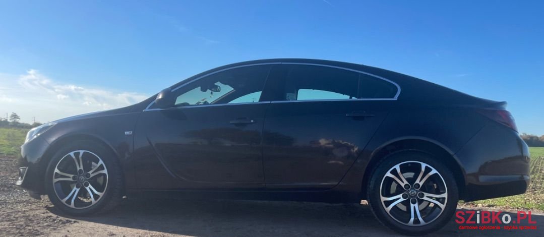 2015' Opel Insignia photo #4