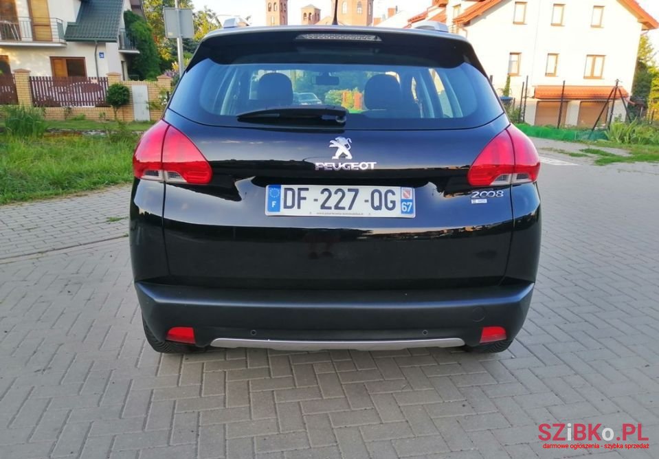 2014' Peugeot 2008 photo #4
