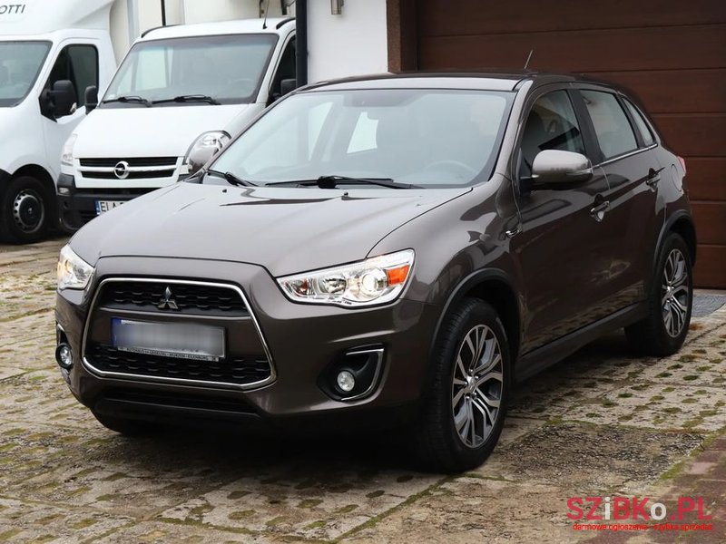 2016' Mitsubishi ASX 1.6 Instyle photo #4