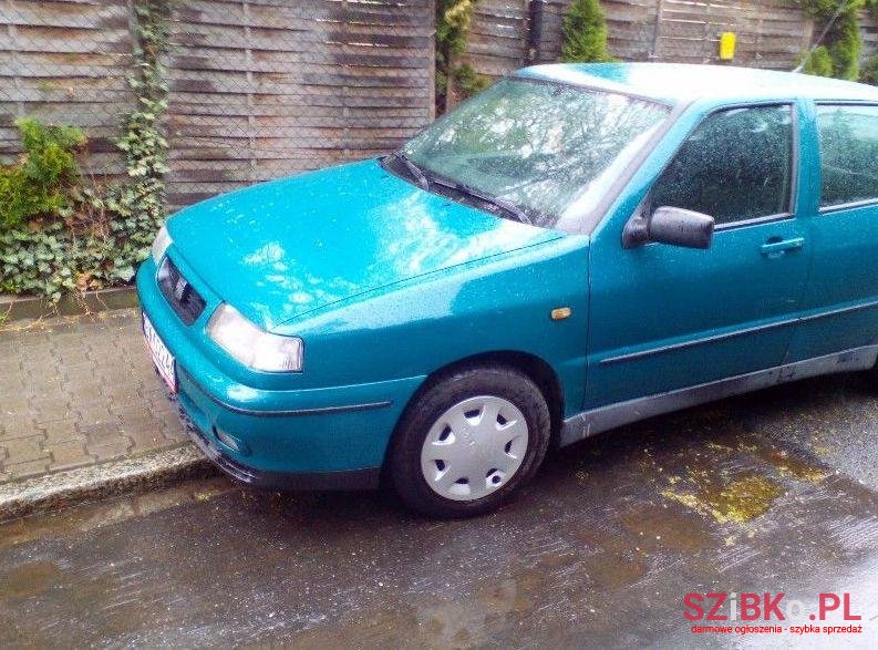 1998' SEAT Toledo photo #1