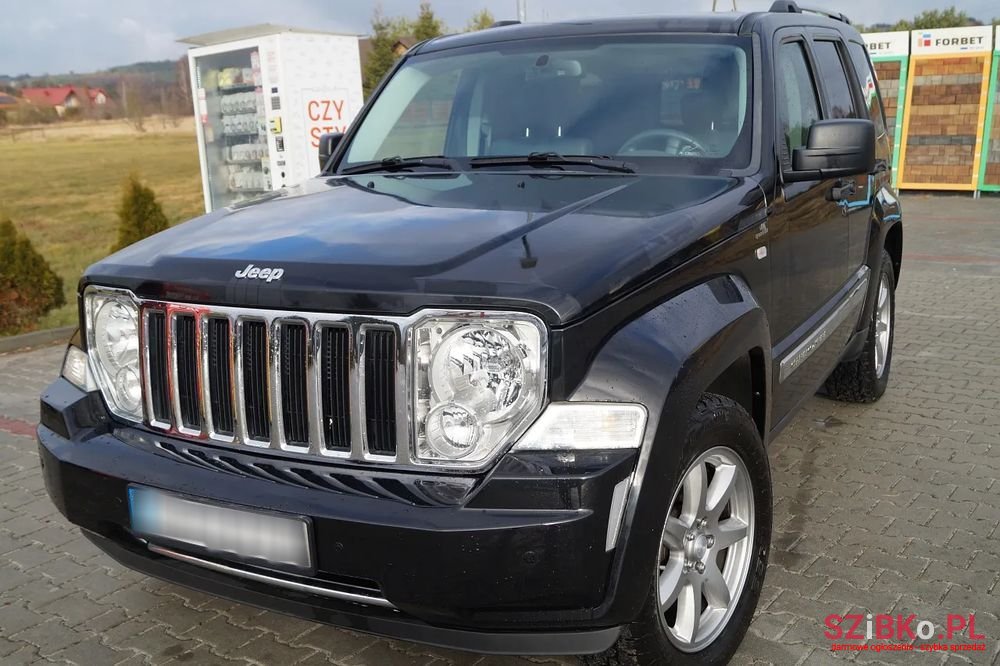 2010' Jeep Cherokee 2.8 Crd Limited photo #2