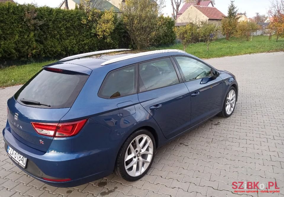 2014' SEAT Leon photo #5