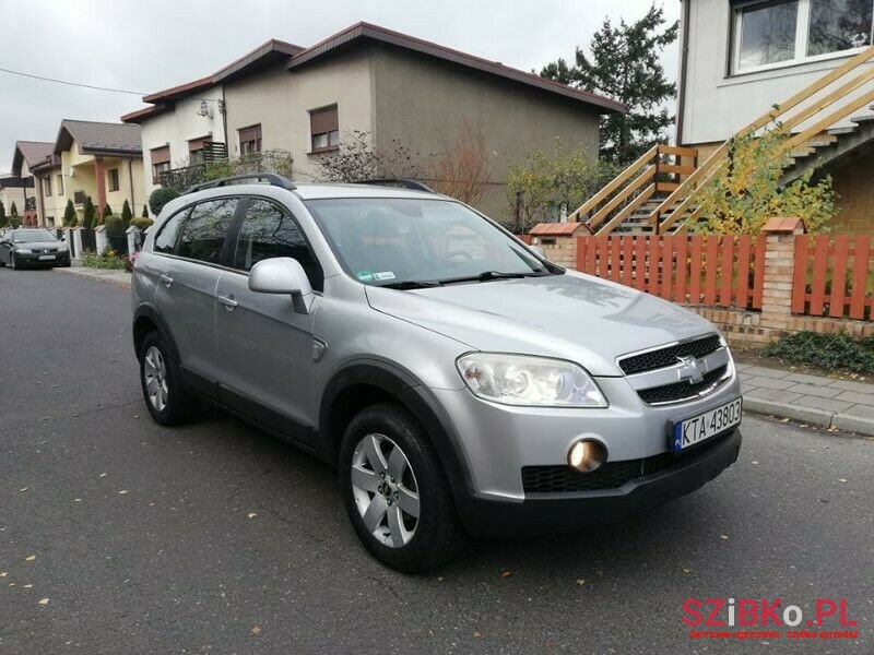 2006' Chevrolet Captiva photo #2