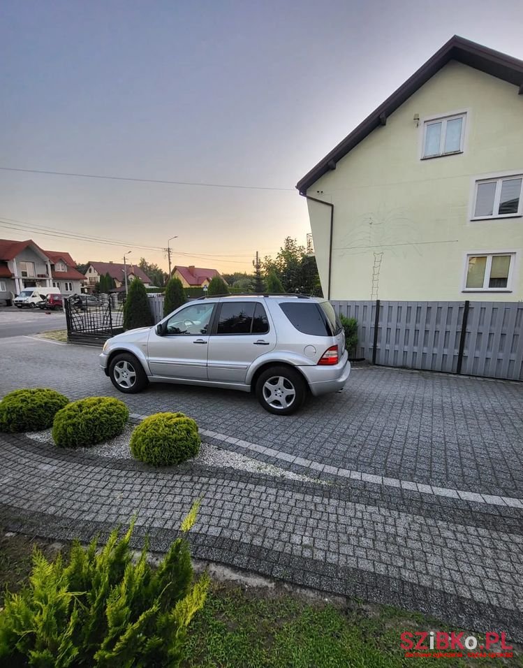 2001' Mercedes-Benz Ml 55 Amg photo #4