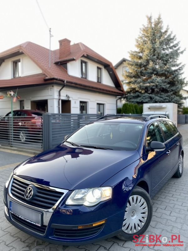 2006' Volkswagen Passat photo #3