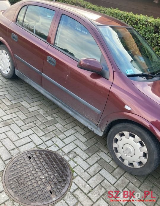 2003' Opel Astra photo #2