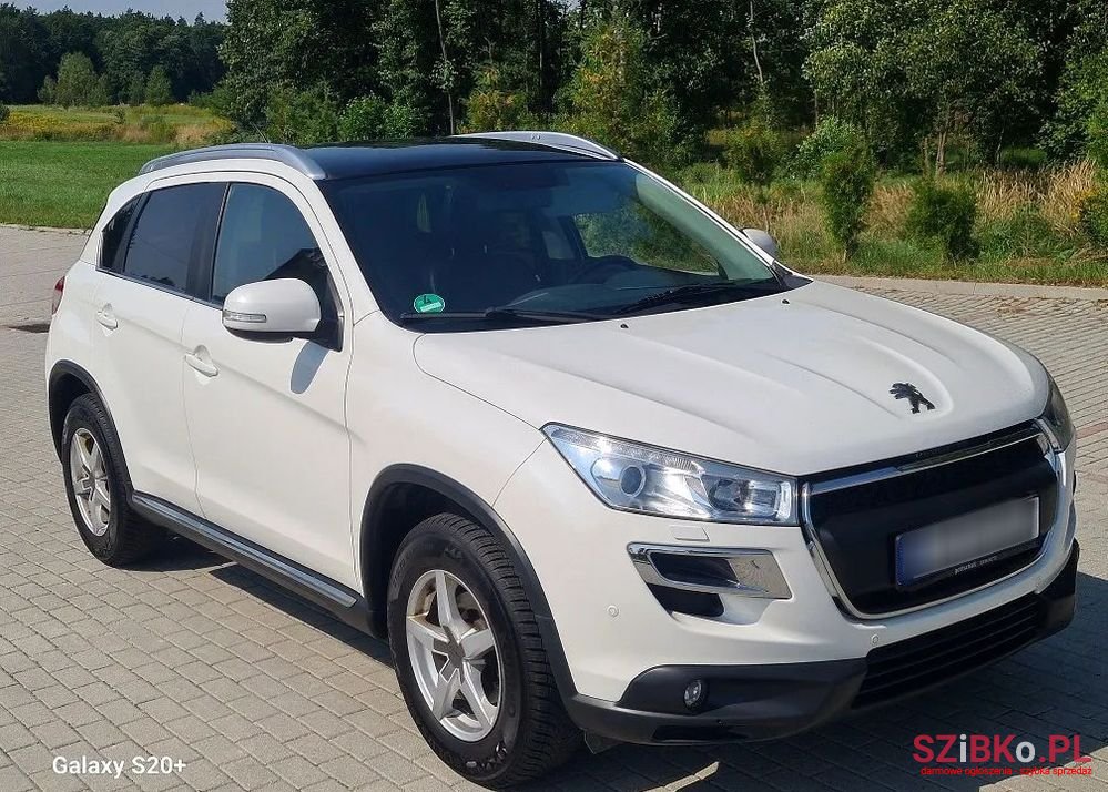 2012' Peugeot 4008 photo #3