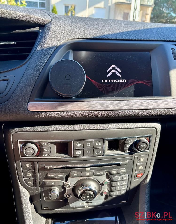 2011' Citroen C5 2.0 Hdi Exclusive photo #6